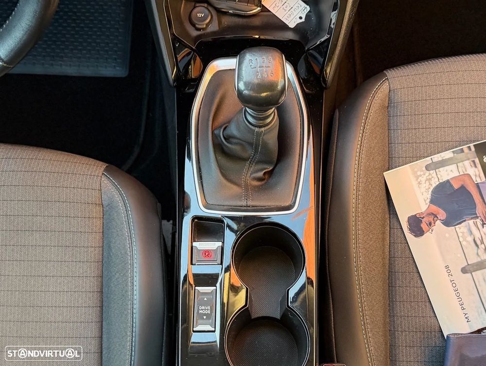 Peugeot 208 1.2 PureTech Allure Pack - 9