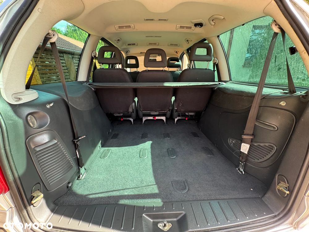 Volkswagen Sharan 2.0 Basis - 12