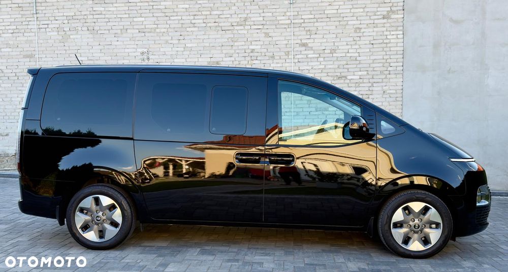 Hyundai Staria 1.6 T-GDI HEV Smart VIP - 7
