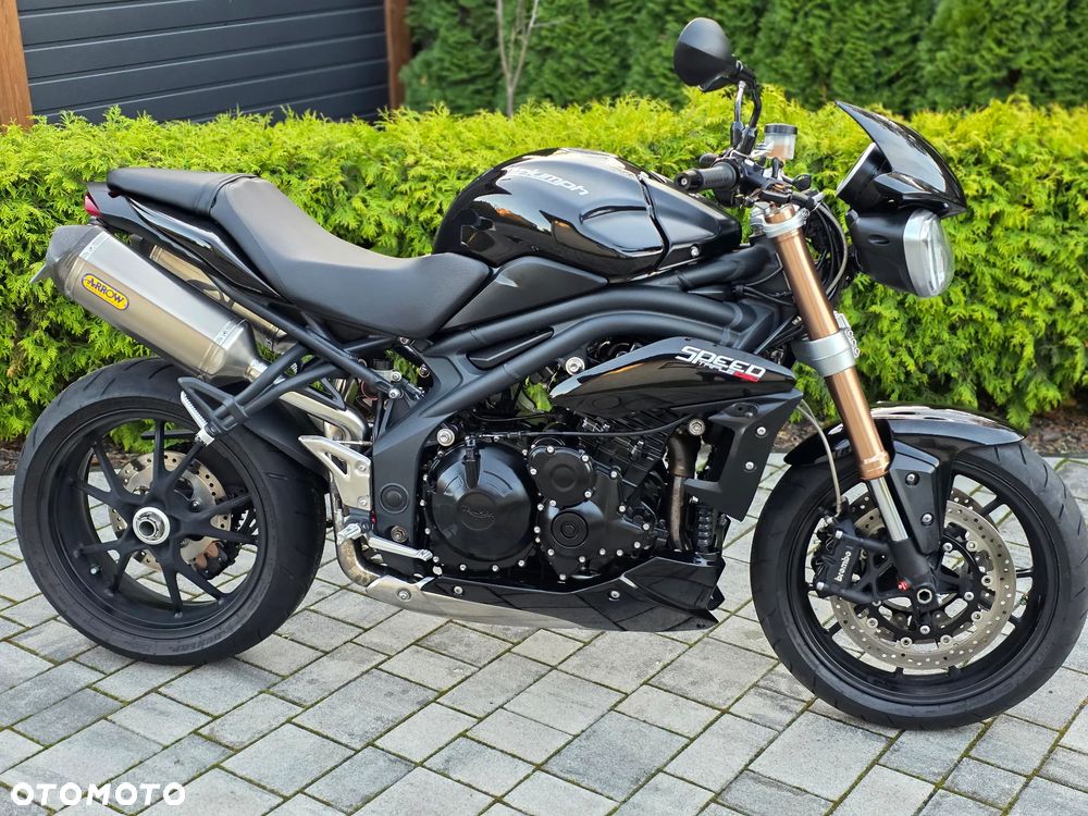 Triumph Speed Triple - 1