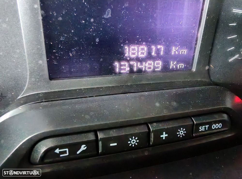 Peugeot Partner 1.5 BlueHDi Asphalt Longa - 16