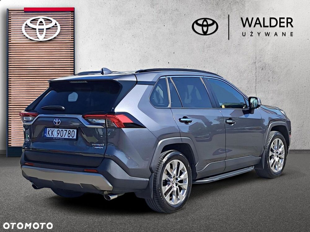 Toyota RAV4 - 6