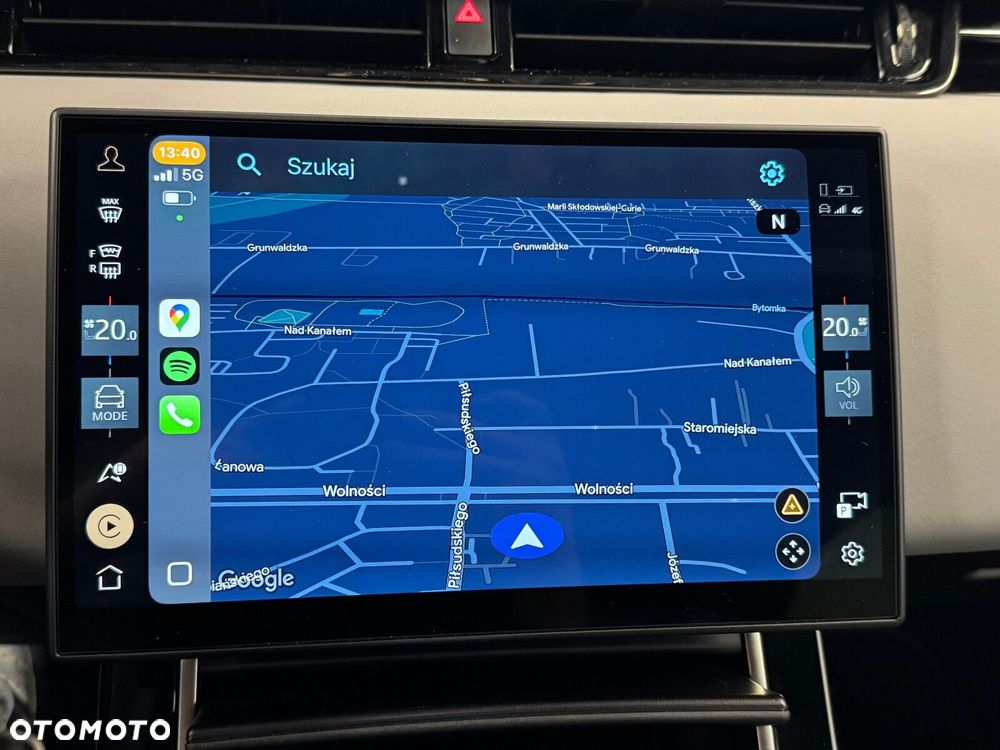 Land Rover Range Rover Evoque 2.0 D200 mHEV Dynamic SE - 22