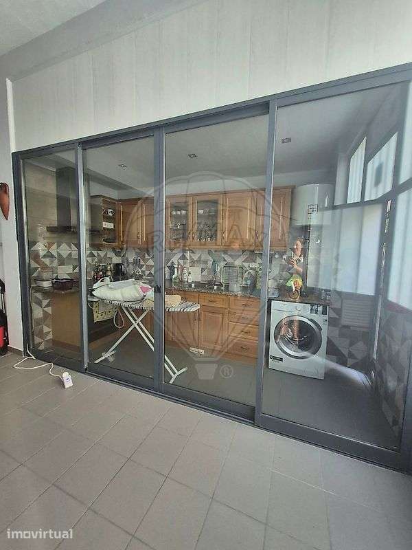 Garagem  para venda - Grande imagem: 2/10