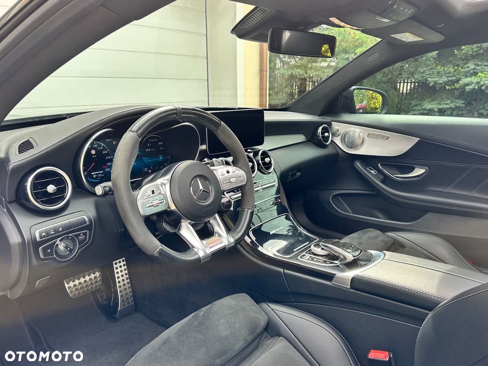 Mercedes-Benz Klasa C AMG 63 S AMG Speedshift MCT 9G - 19