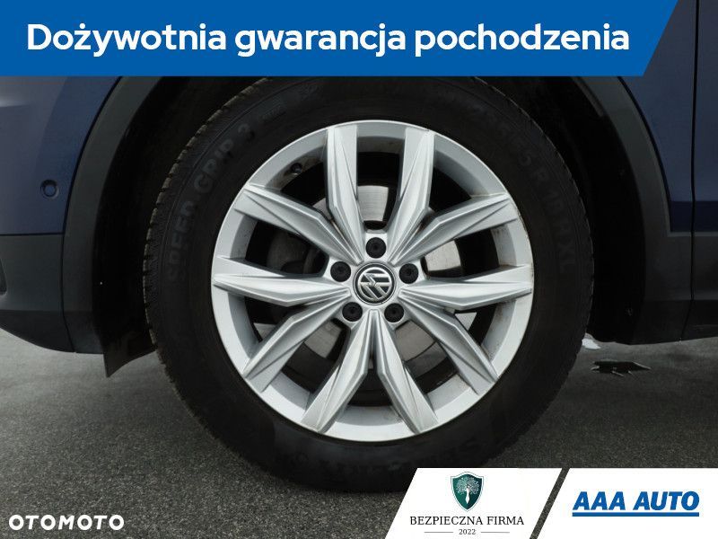 Volkswagen Tiguan - 21