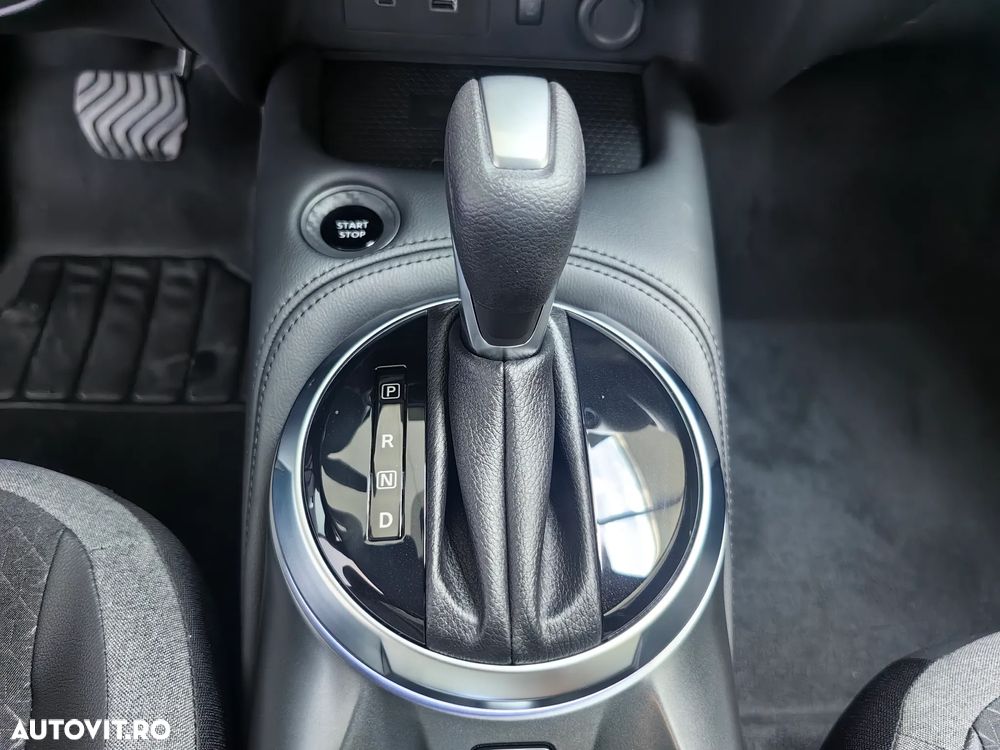 Nissan Juke Hybrid N-Connecta - 15