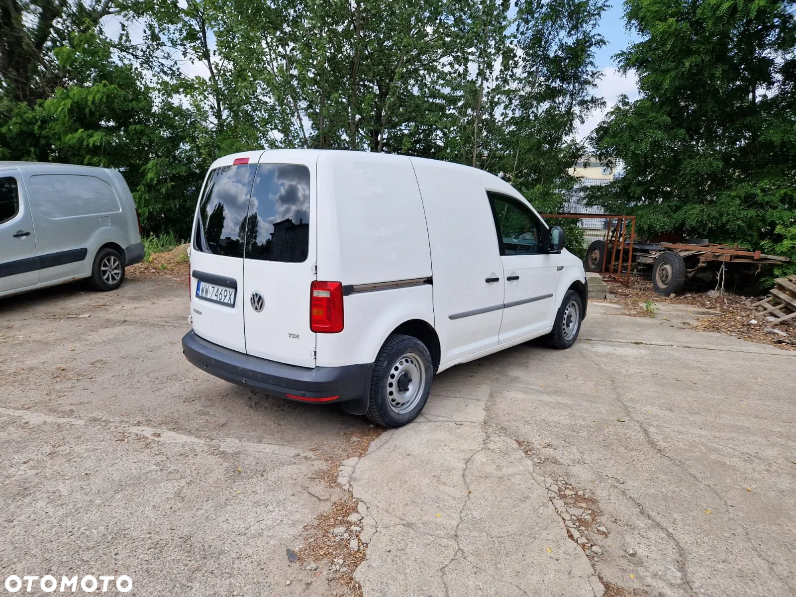 Volkswagen CADDY - 8