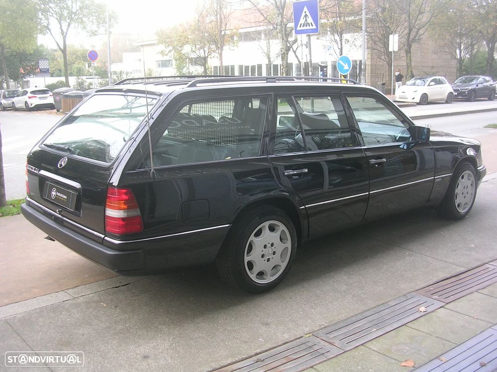 Mercedes-Benz W124 (1984-1997) 300 TE-24 - 5