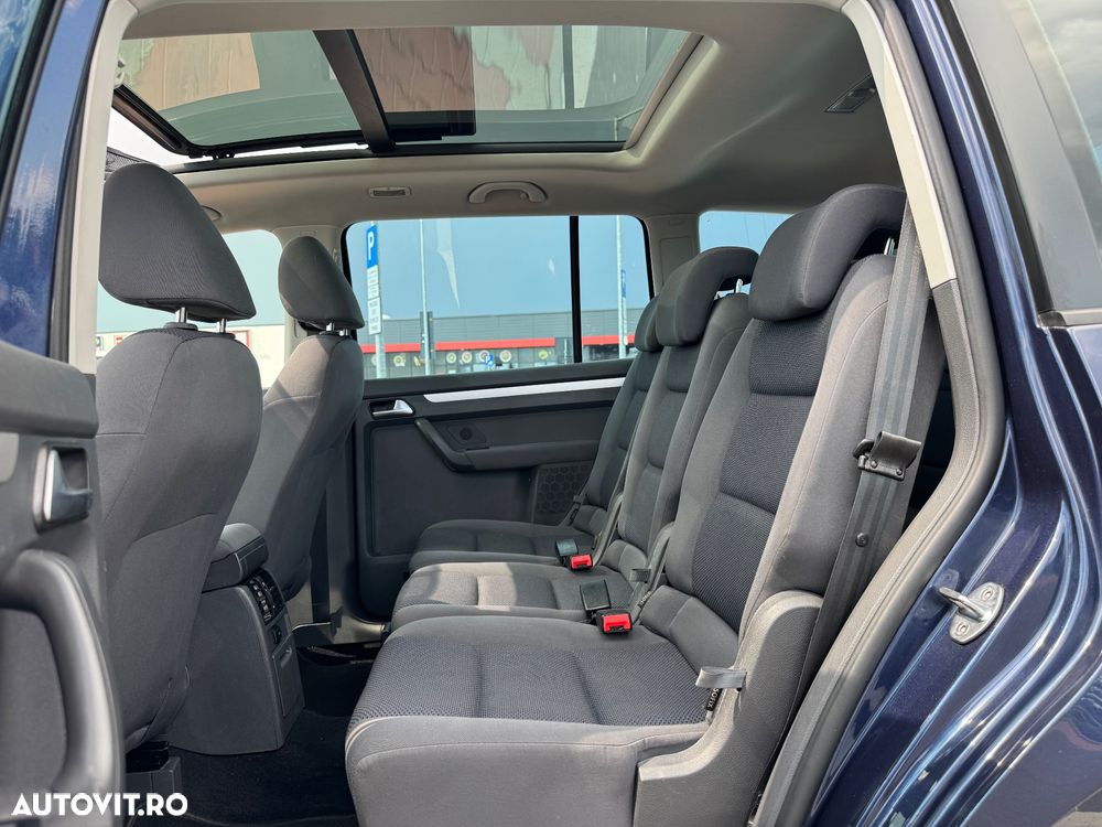 Volkswagen Touran 1.6 TDI DPF Comfortline - 12