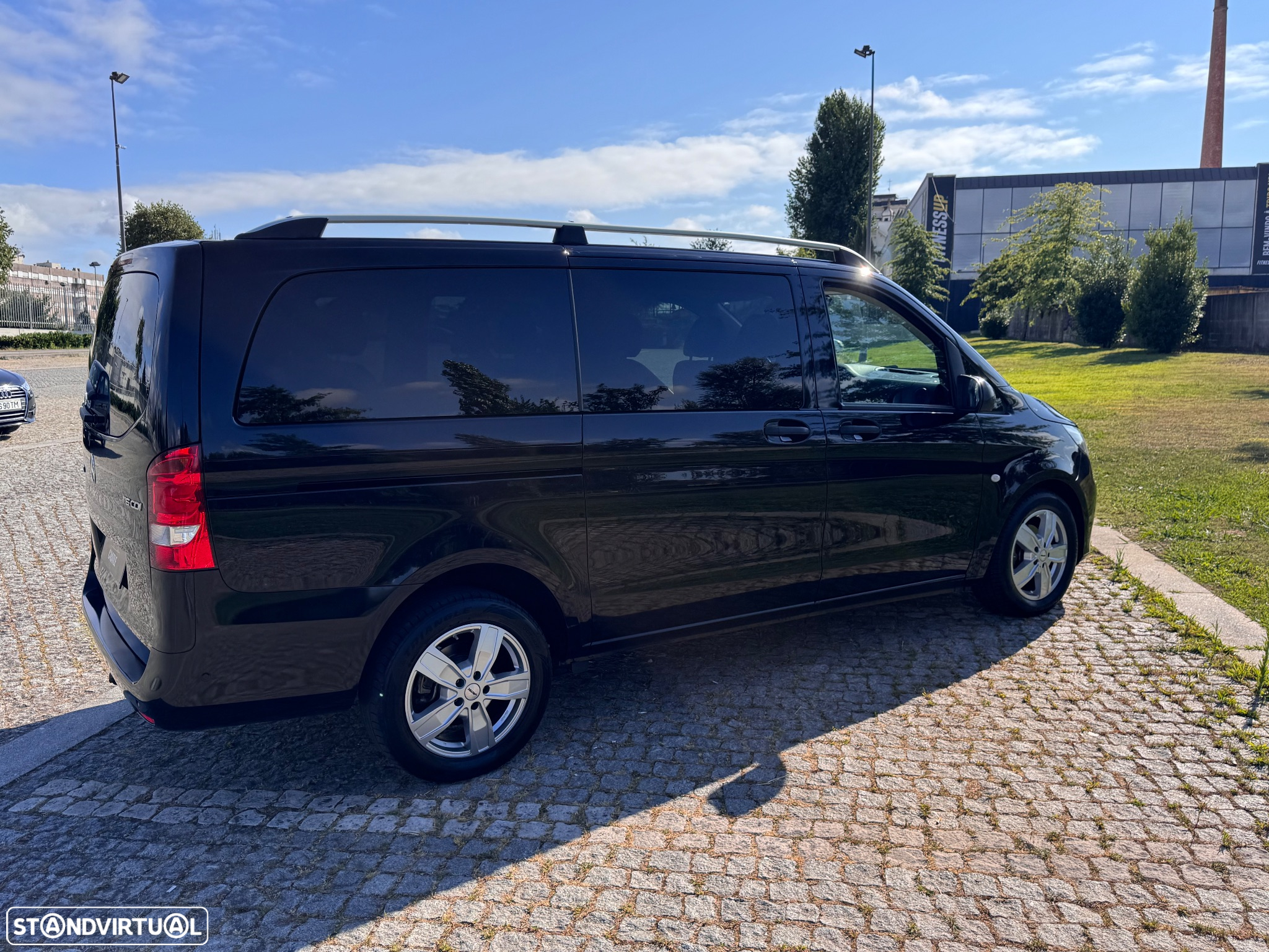 Mercedes-Benz Vito Tourer - 13