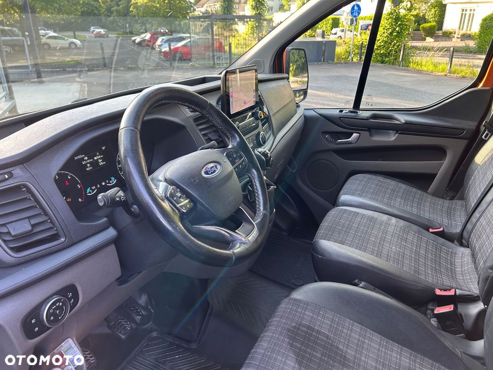 Ford Transit Custom - 9