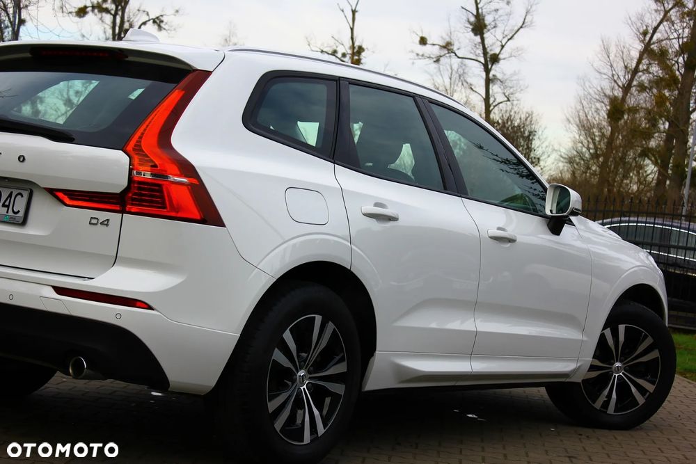 Volvo XC 60 D4 Momentum Pro - 15