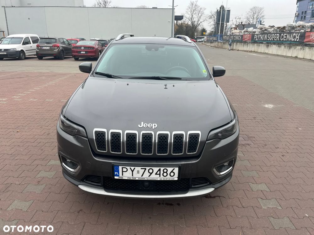 Jeep Cherokee - 9