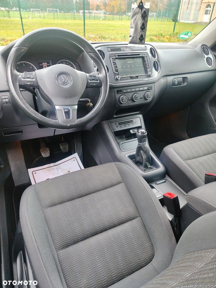 Volkswagen Tiguan - 8