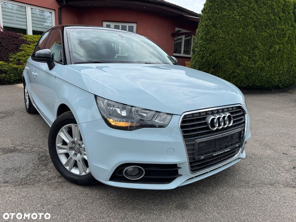 Audi A1 Sportback 1.6 TDI S line edition - 1