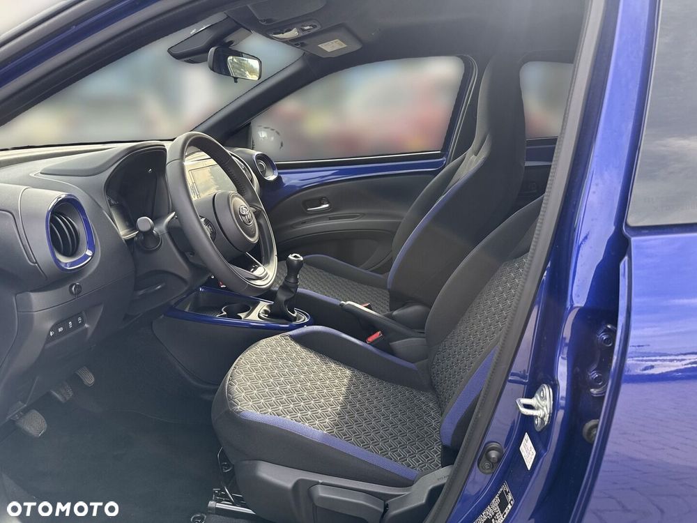 Toyota Aygo X - 10