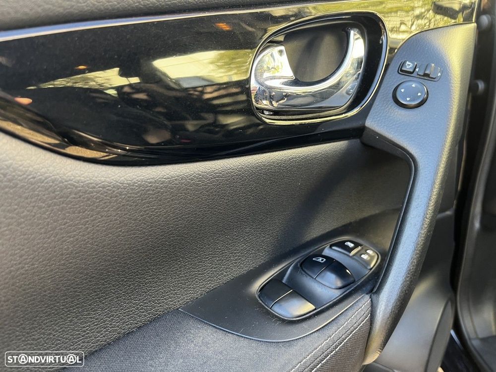 Nissan Qashqai 1.5 dCi N-Connecta 18 RS+PS - 20