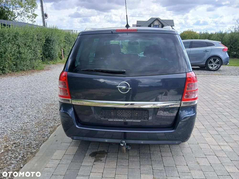 Opel Zafira 1.8 Edition Plus - 21