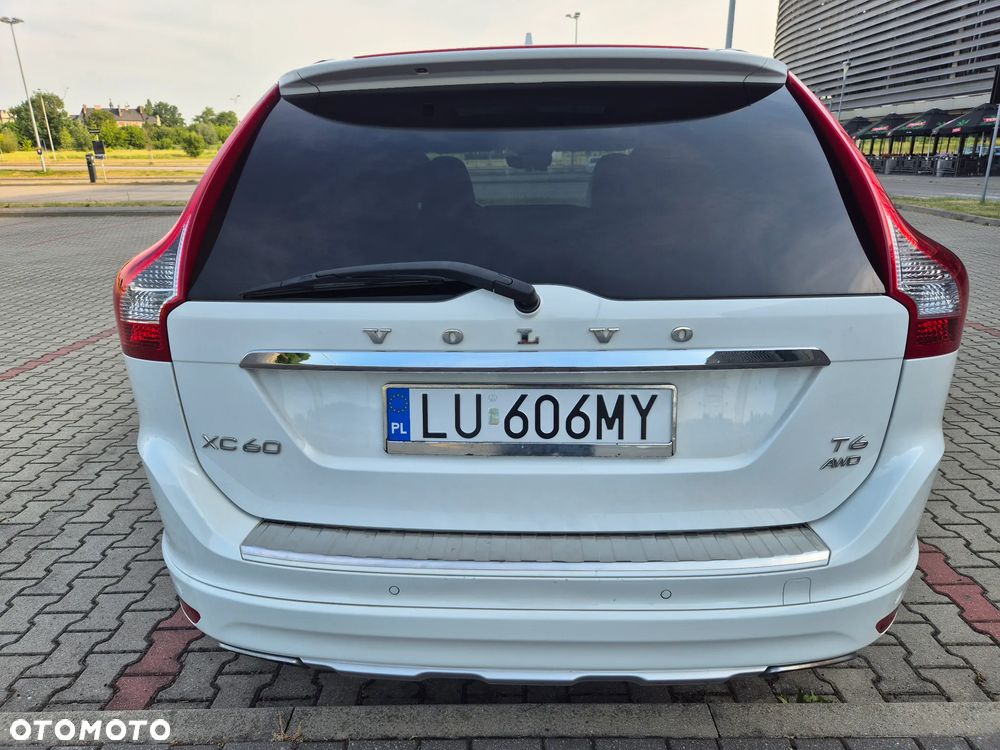 Volvo XC 60 - 6