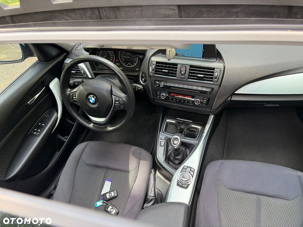 BMW Seria 1 118i - 30