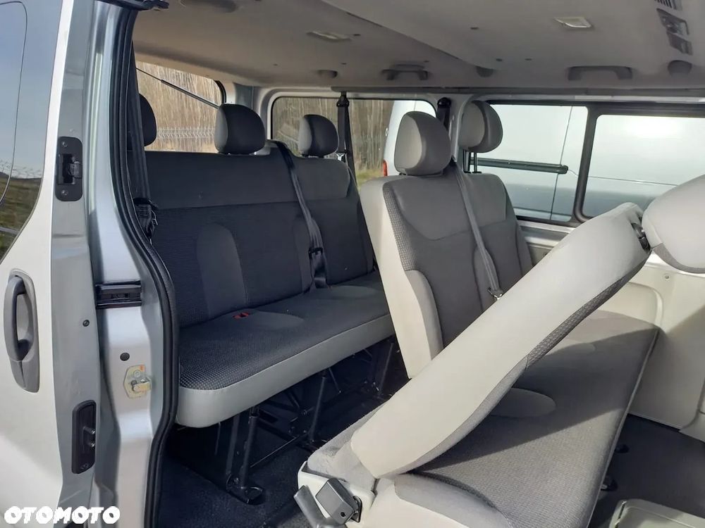 Opel Vivaro L2H1 2.9t - 9