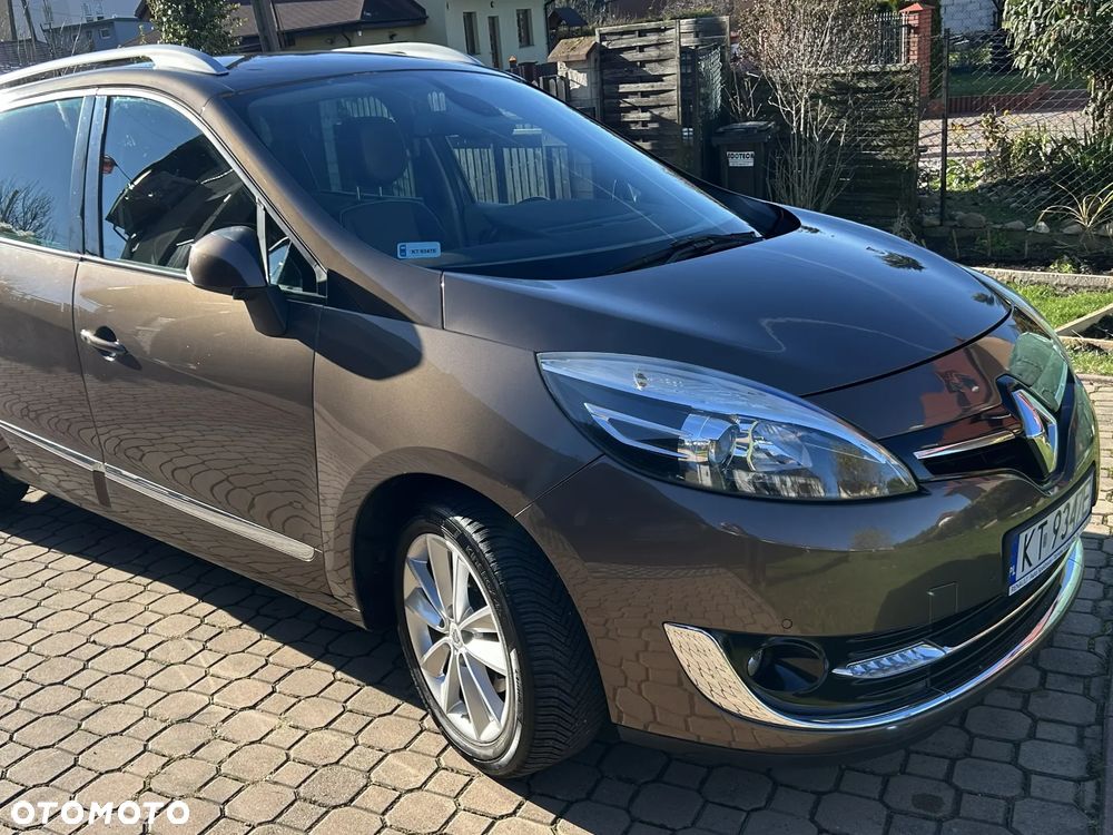 Renault Scenic 1.6 dCi Energy Privilege - 32