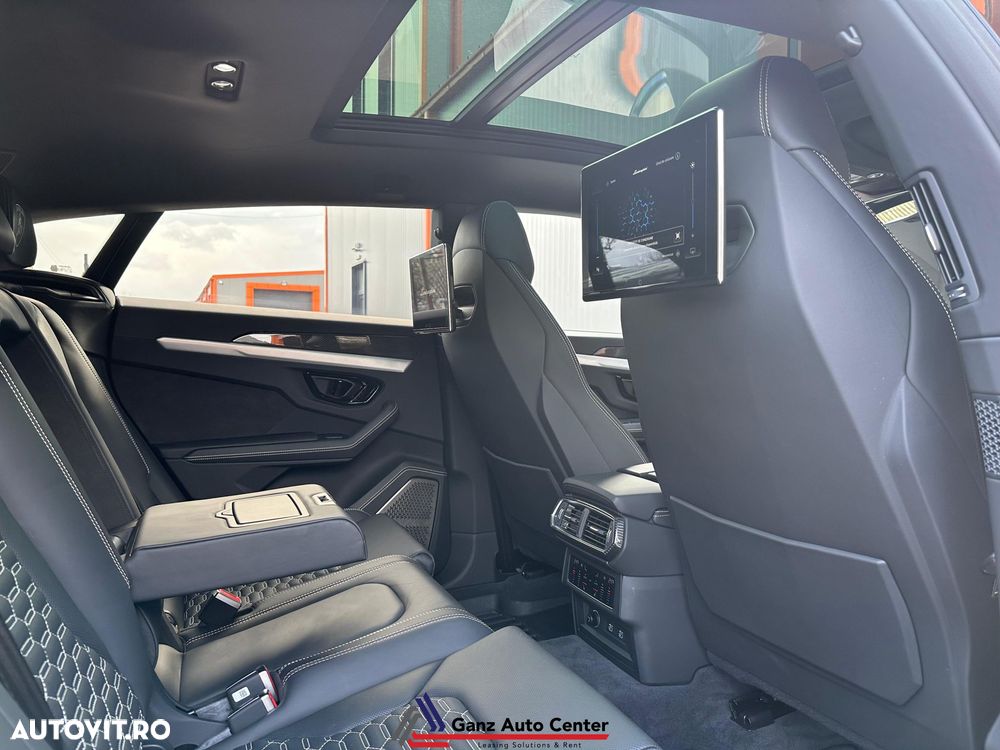 Lamborghini URUS Standard - 20