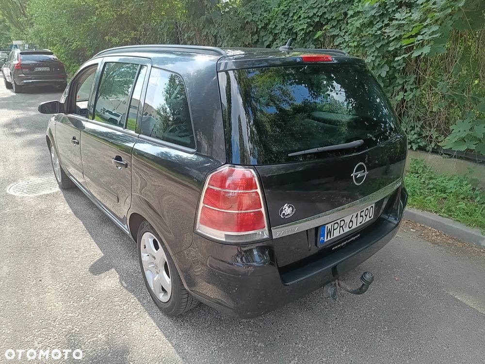 Opel Zafira 1.9 CDTI - 6