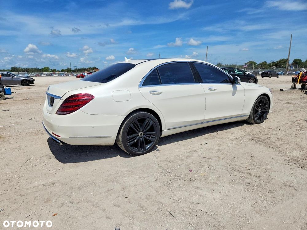 Mercedes-Benz Klasa S 560 L 9G-TRONIC - 3