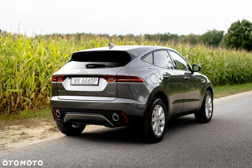 Jaguar E-Pace 2.0 i4P AWD SE - 4