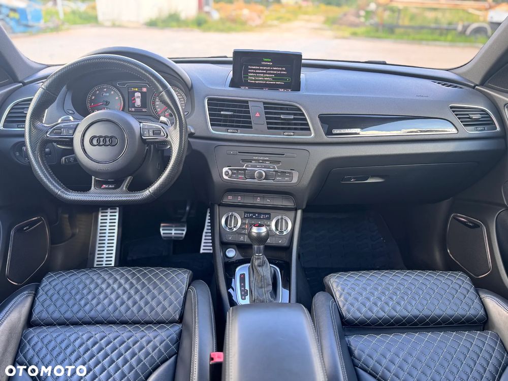 Audi RS Q3 2.5 TFSI quattro S tronic - 21