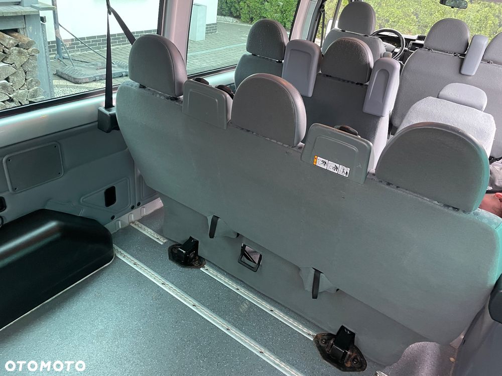 Ford Transit - 21