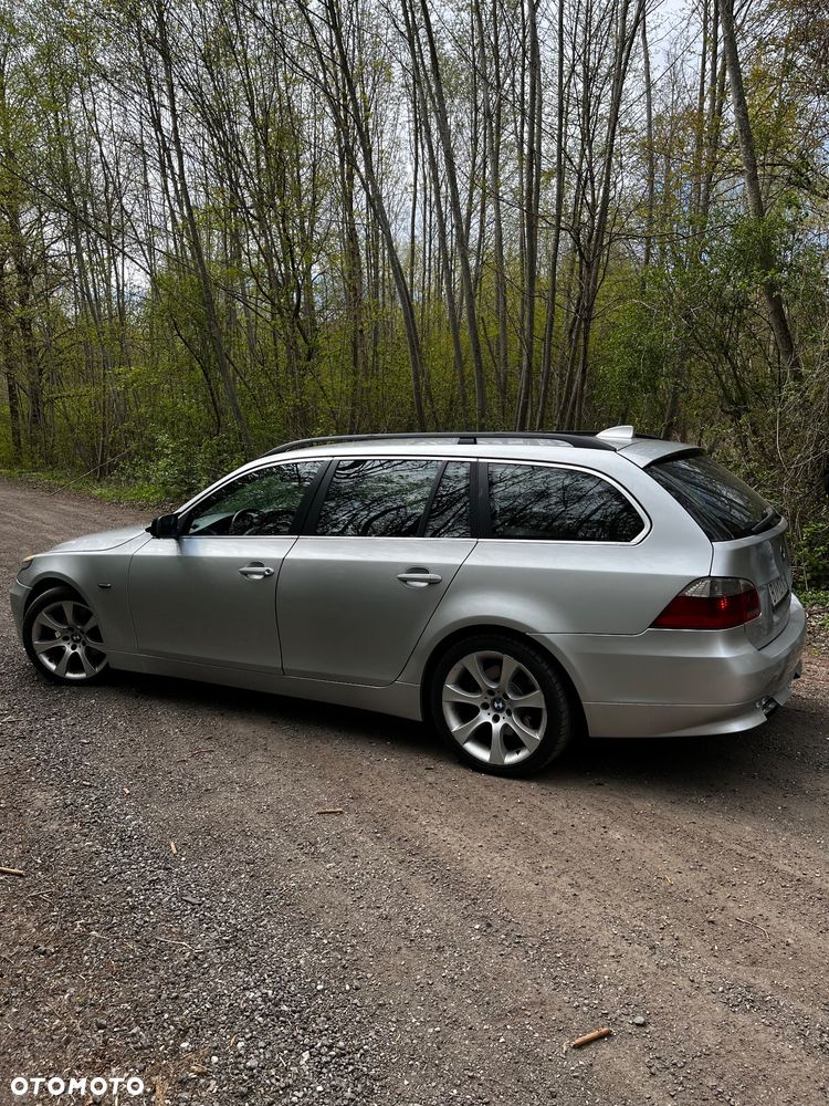 BMW Seria 5 525d - 8