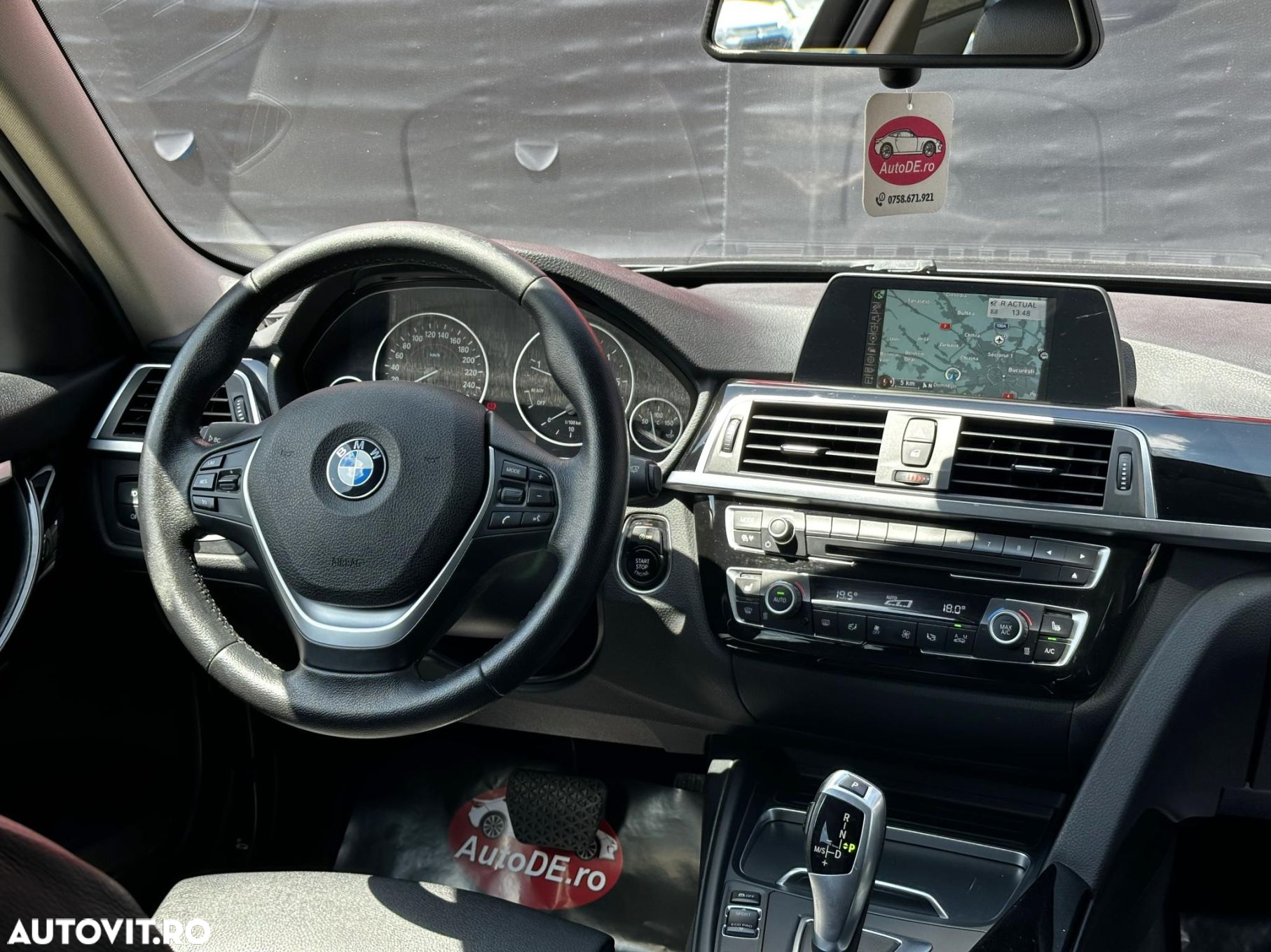 BMW Seria 3 318d Touring Aut. Sport Line - 9