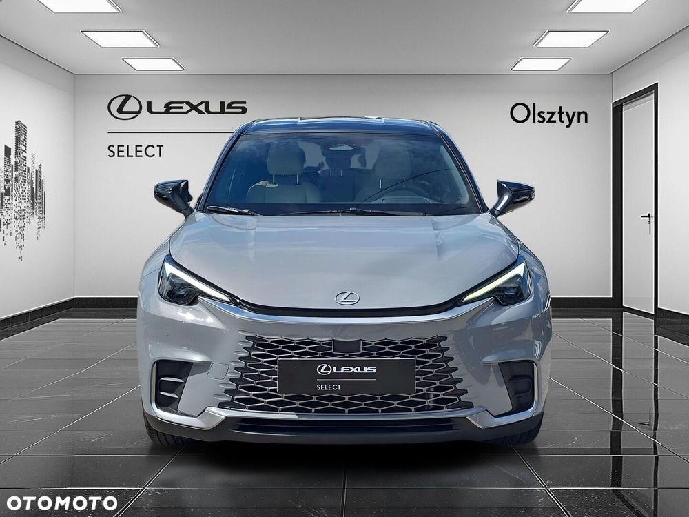 Lexus LBX - 2
