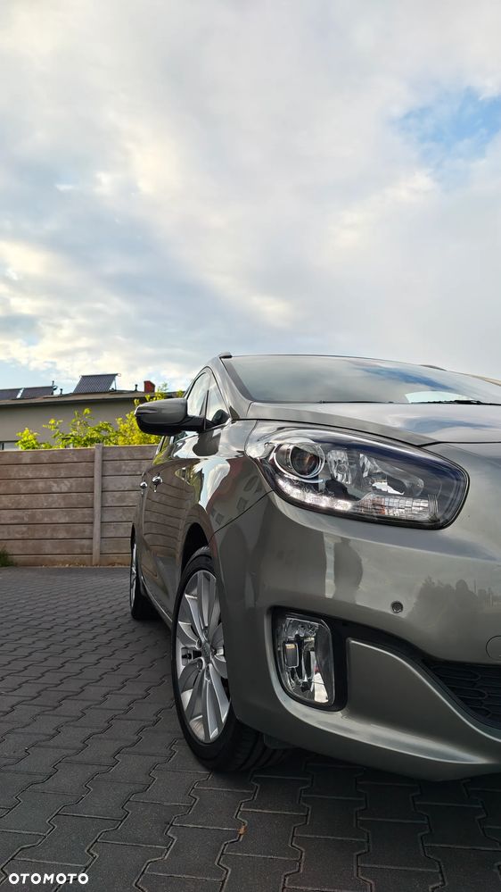 Kia Carens 1.6 GDI ISG Vision - 16