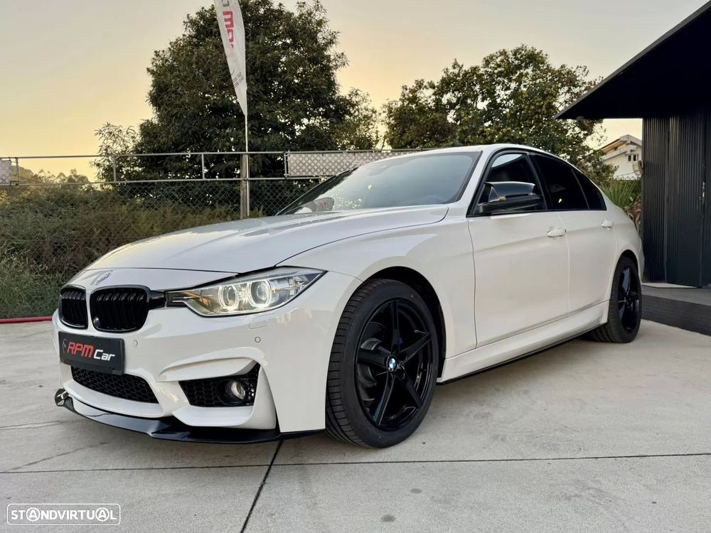 BMW 320 d Auto Pack M - 2