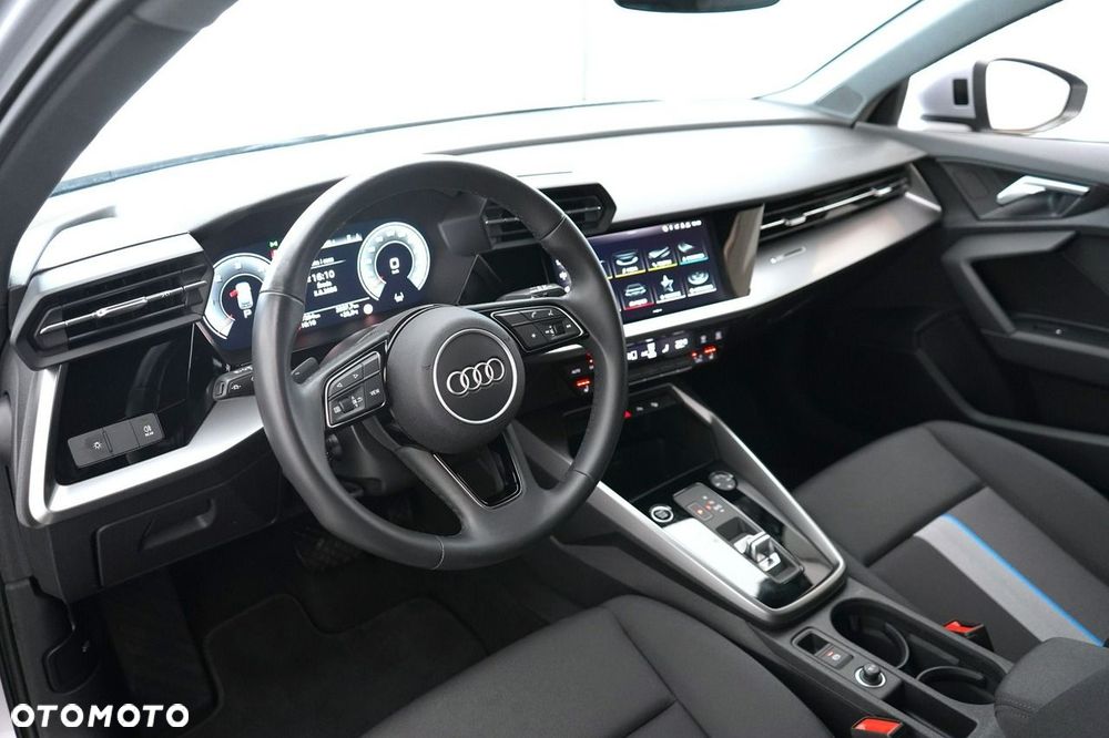 Audi A3 Sportback - 15