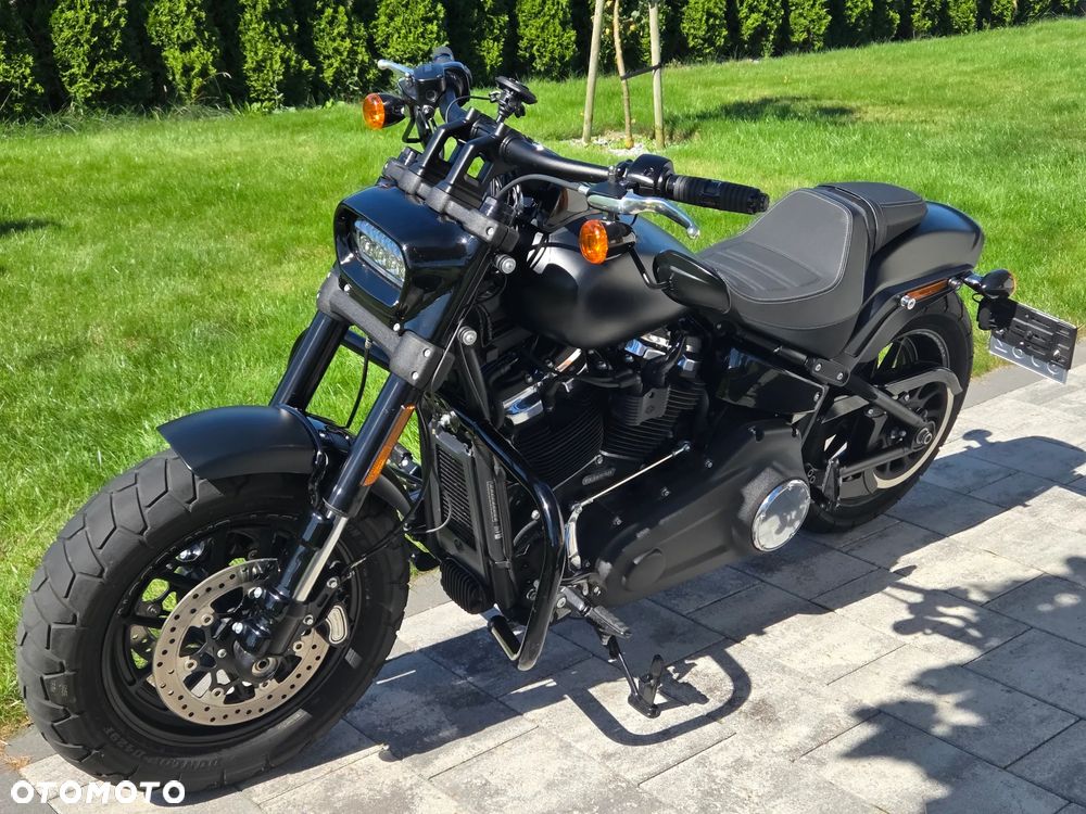 Harley-Davidson Softail Fat Bob - 2