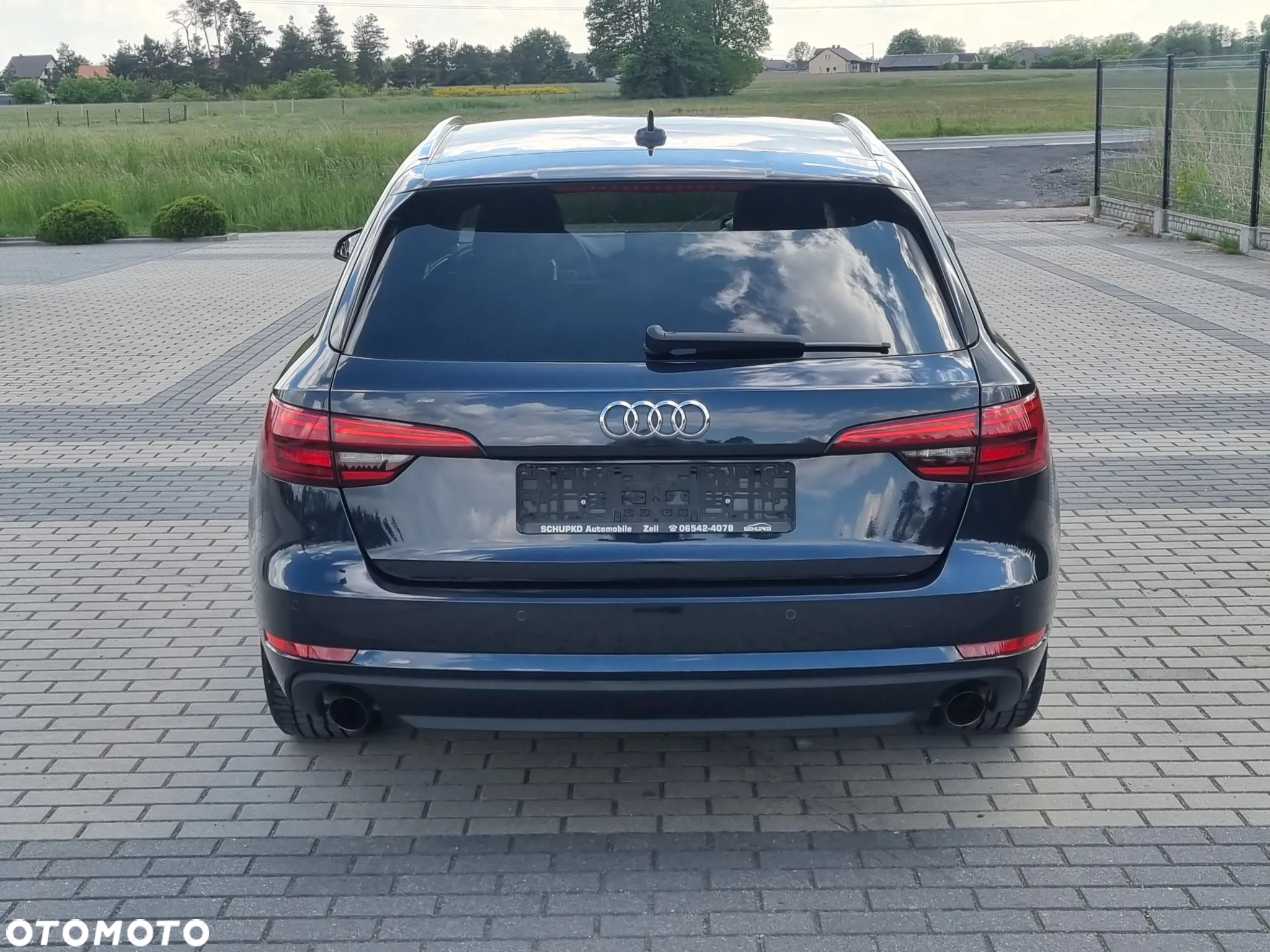 Audi A4 Avant 40 TFSI S tronic - 6
