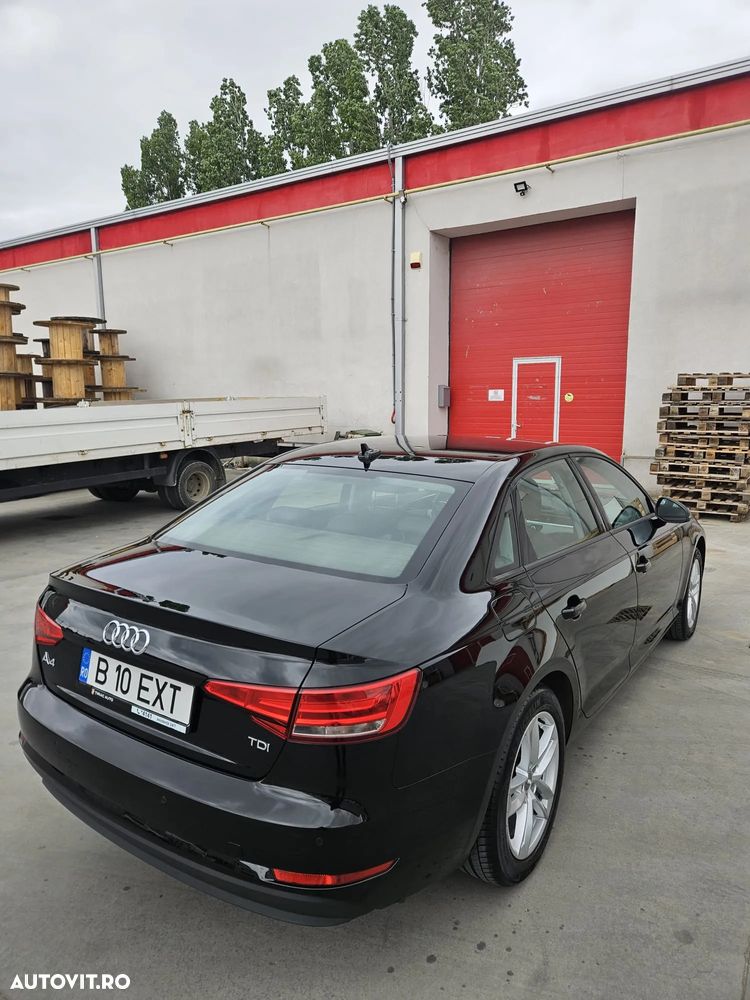 Audi A4 2.0 TDI S tronic - 4