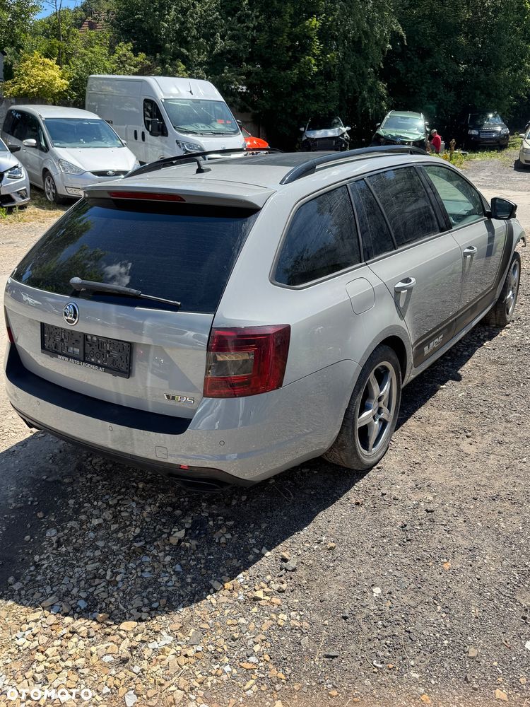 Skoda Octavia 2.0 TSI RS 230 - 3