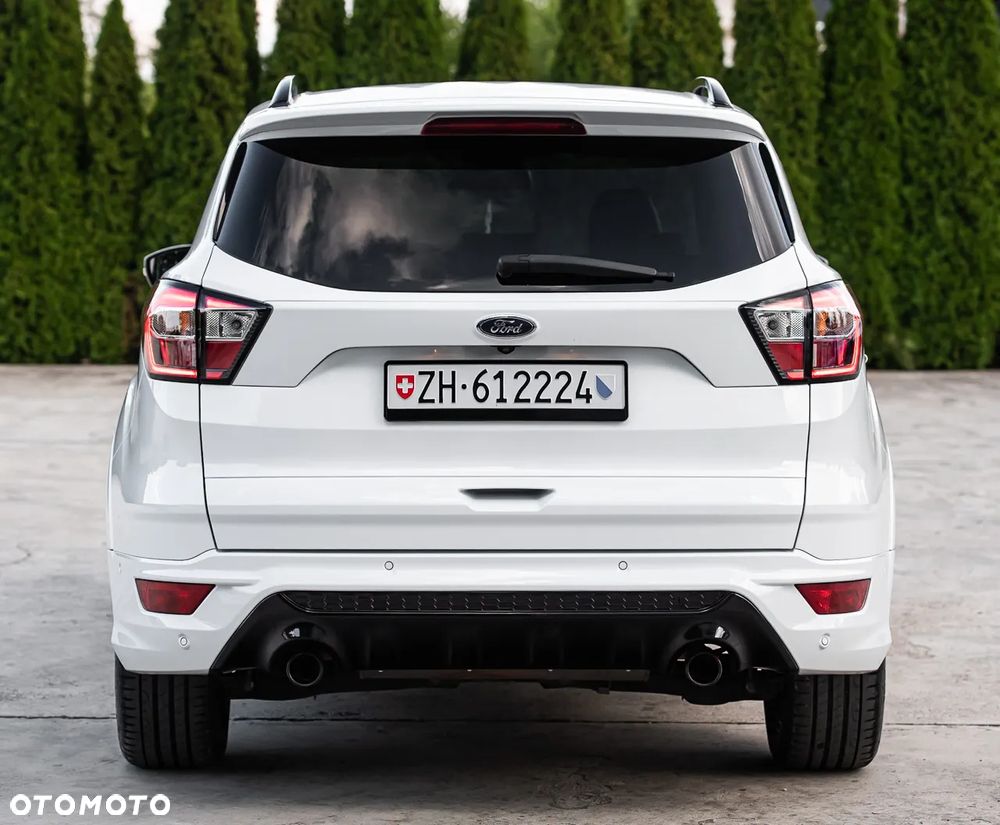 Ford Kuga 2.0 TDCi AWD ST-Line - 11