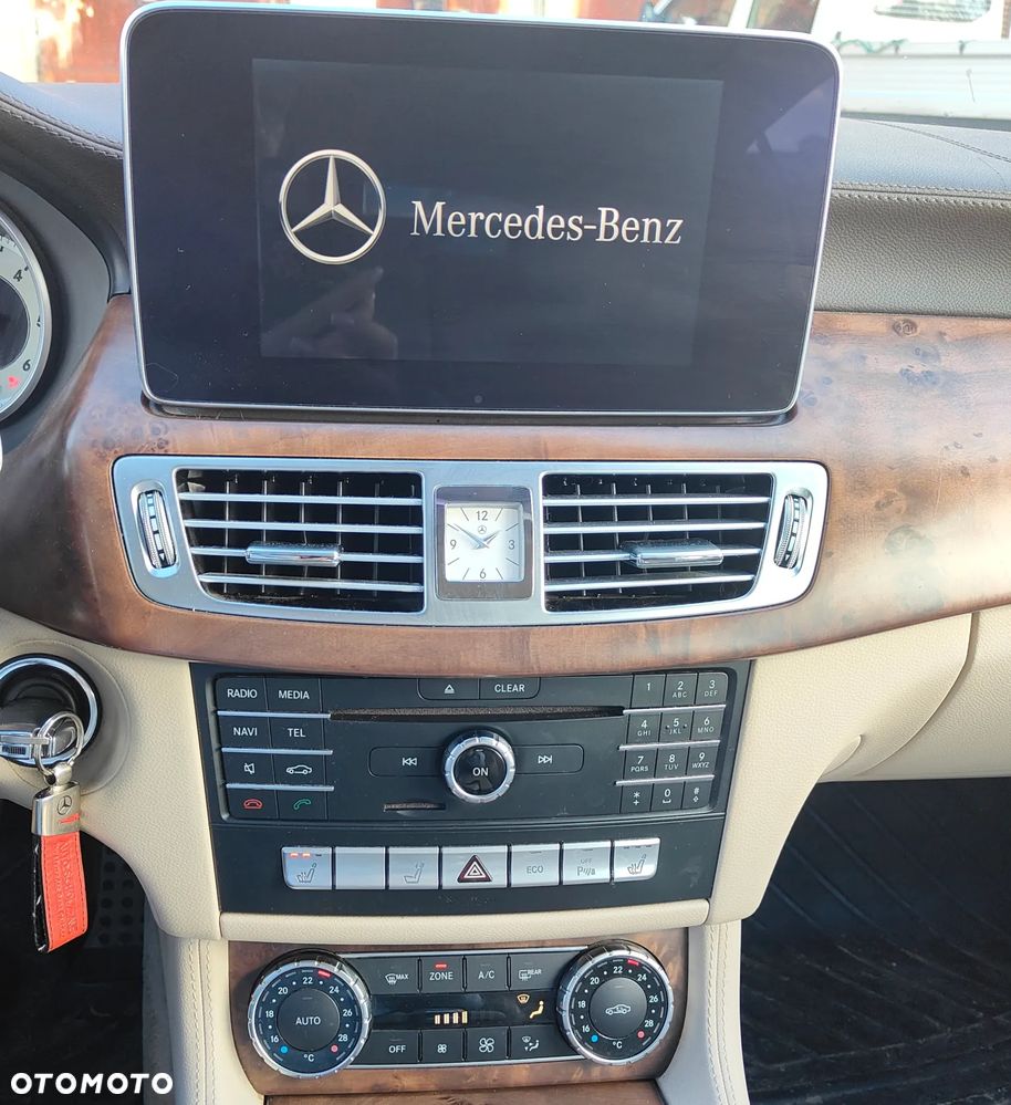 Mercedes-Benz CLS 350 d 4-Matic - 13