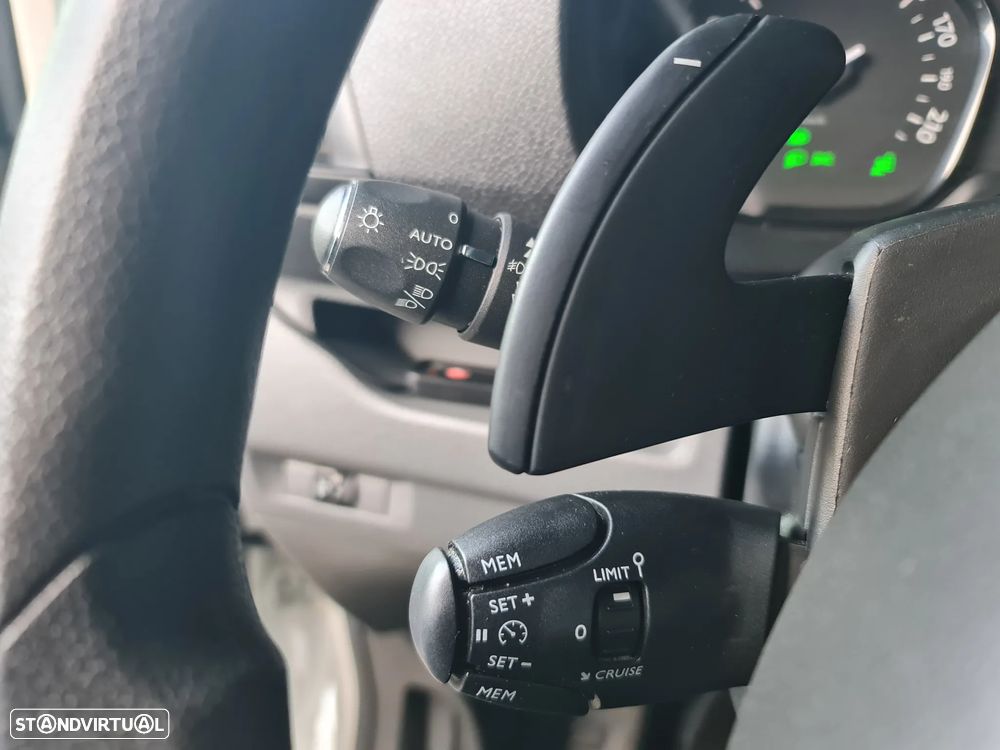 Peugeot EXPERT 2.0 HDI 180CV *AUTOMÁTICA *GPS *AC *CÂMERA - 34