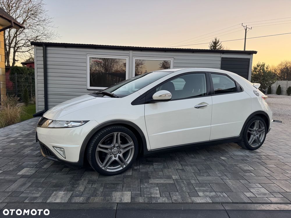 Honda Civic 1.8i-VTEC Sport - 12