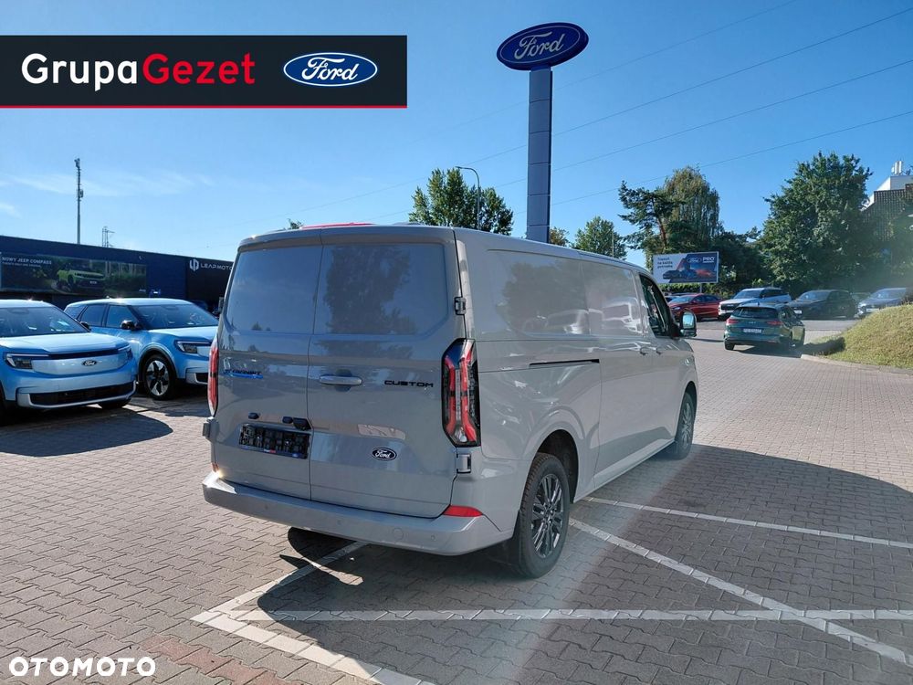 Ford Transit Custom - 7