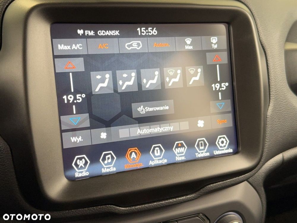 Jeep Renegade - 30