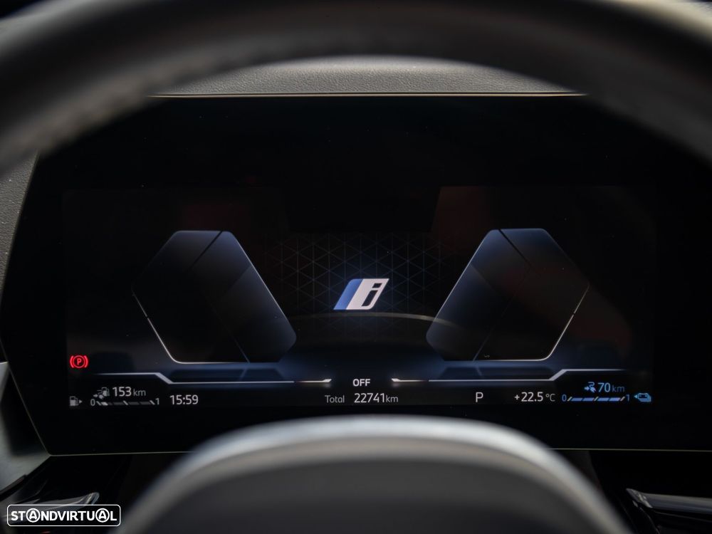 BMW X1 xDrive25e Pack Desportivo M - 24